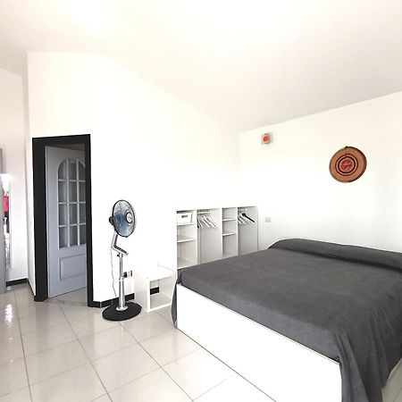 Sulcis Camere San Giovanni Suèrgiu Екстериор снимка