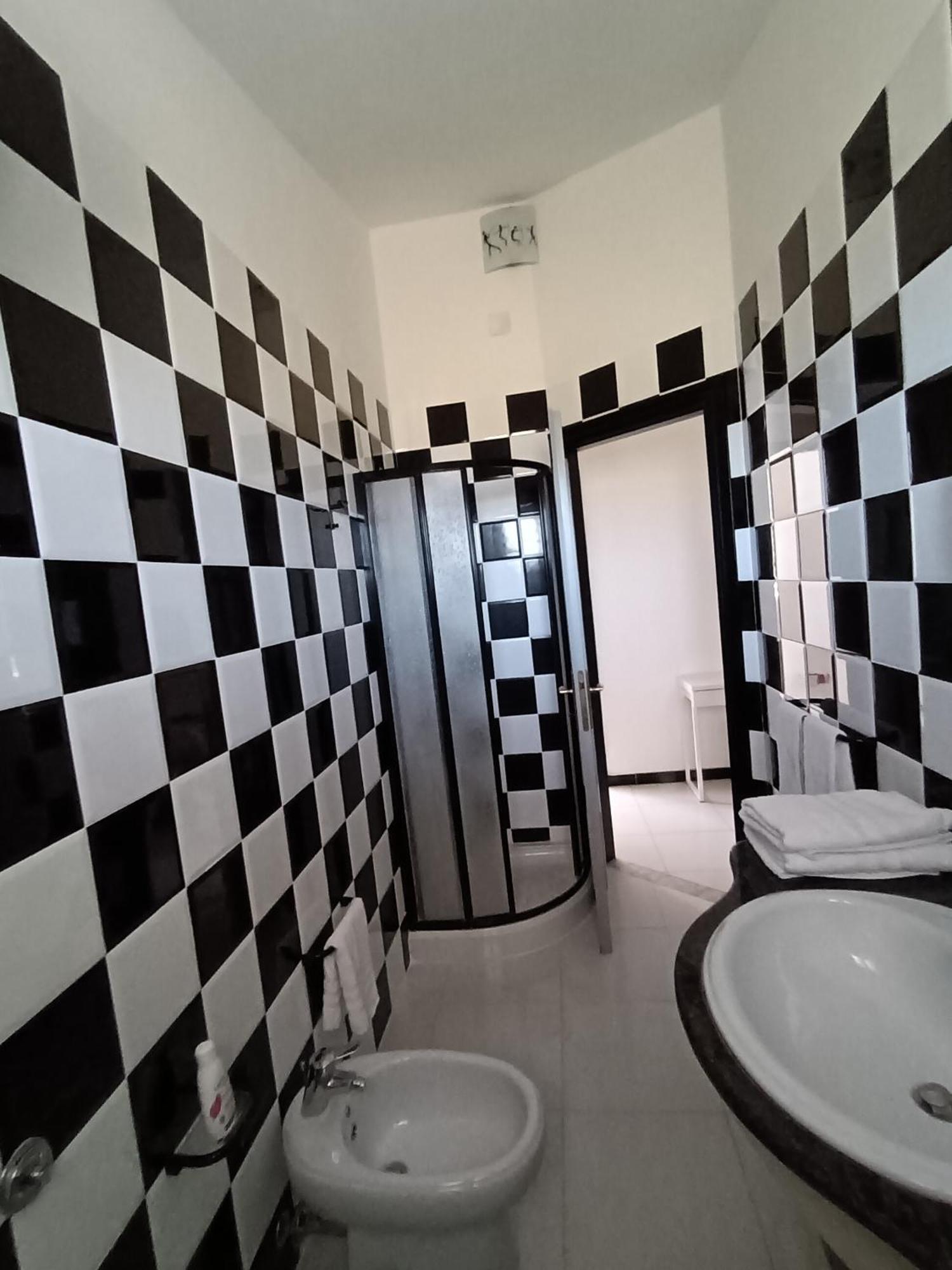 Sulcis Camere San Giovanni Suèrgiu Екстериор снимка