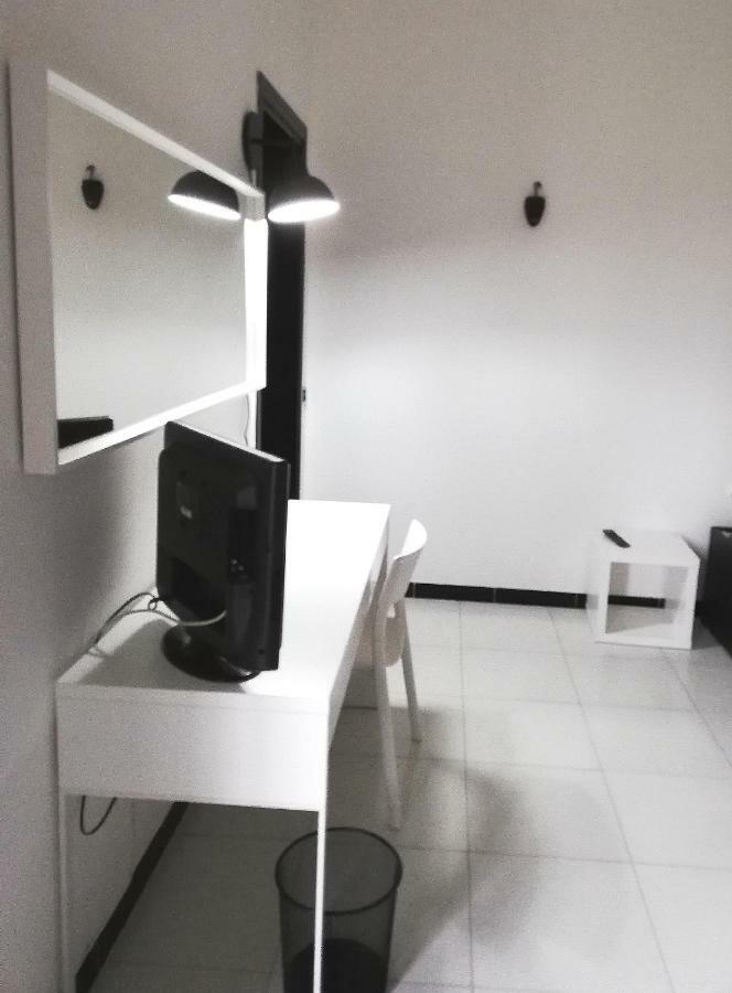 Sulcis Camere San Giovanni Suèrgiu Екстериор снимка